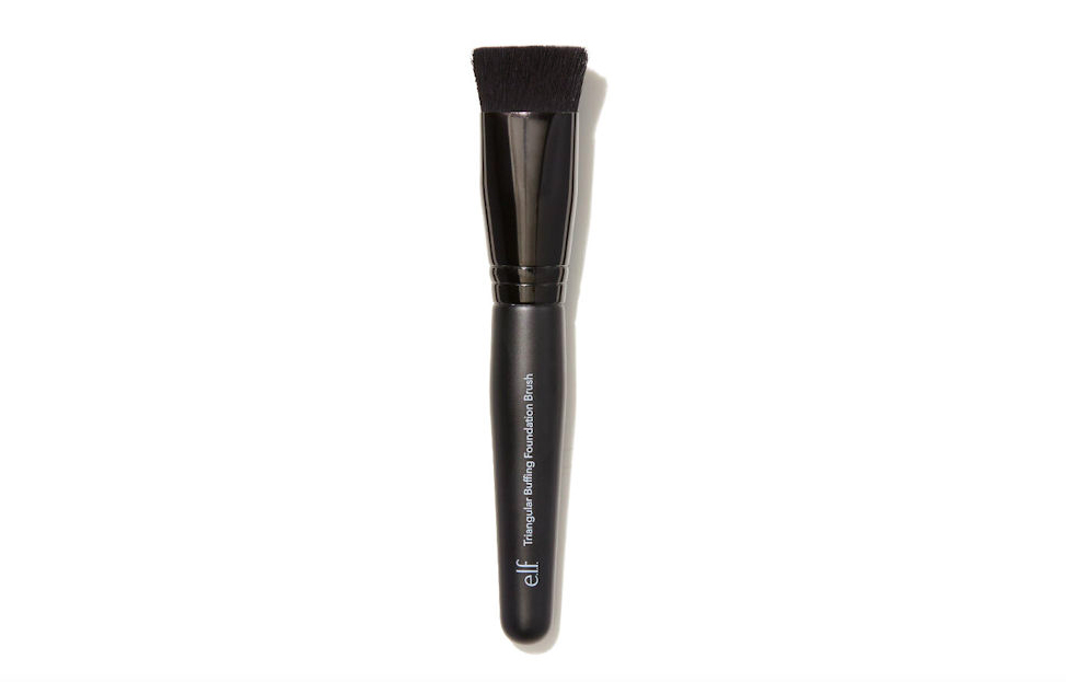 TrySpree e.l.f. Cosmetics Triangular Buffing Foundation Brush for FREE!