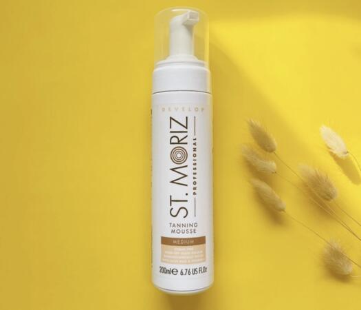 Free Samples of Self Tanner by St. Moriz 🏖