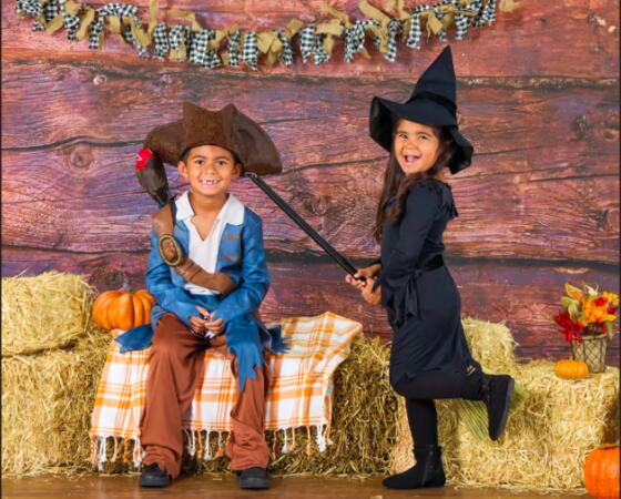 Free Halloween Event by Bass Pro Shop's + Cabela's! Free Pics & Candy Hunt