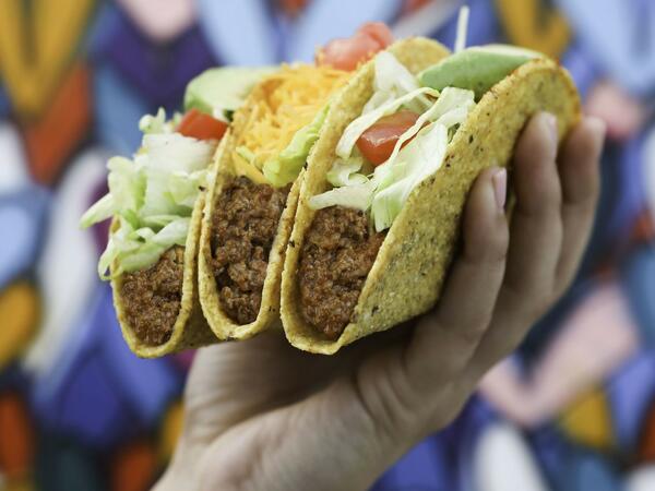 Free Tacos and Shakes at Del Taco