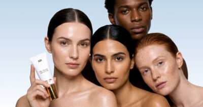 Reveal Glowing Skin – Free Mantle Radiant Serum Sample