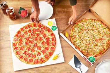 Get your Free Papa Johns Large/XL Pizza with BOGO