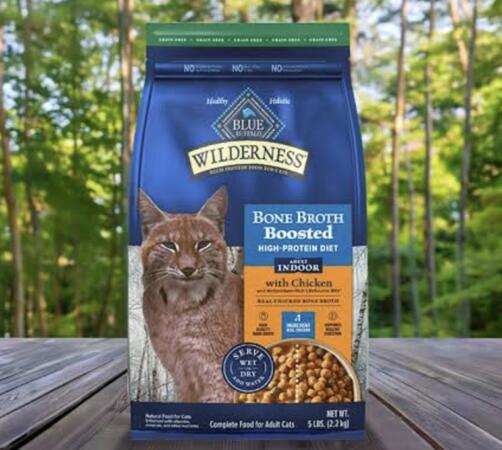 Score a FREE Bone Broth Boosted Chatterbox Kit from Blue Buffalo
