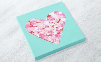 Get Creative: FREE Valentine’s Pollock Painting at Michaels