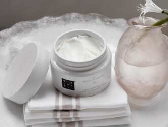 Free Sakura Magic Touch Body Cream Sample from Rituals 