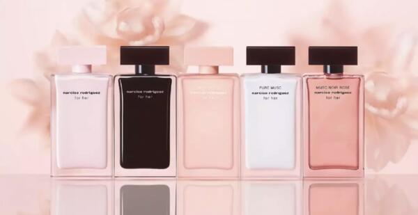 Discover Timeless Elegance – Free Narciso Rodriguez For Her Sample!