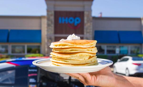 Kids Eat FREE at IHOP Until December 21!