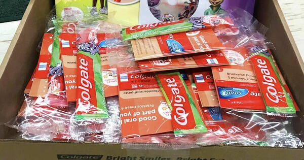 Get a Free Colgate Bright Smiles, Bright Futures Kit!