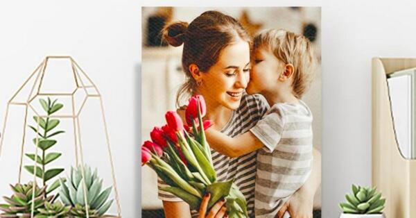 Memories Made Beautiful – FREE Custom Photo Canvas for Mother’s Day!