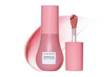 Sephora Exclusive: Free Glow Recipe Blush!