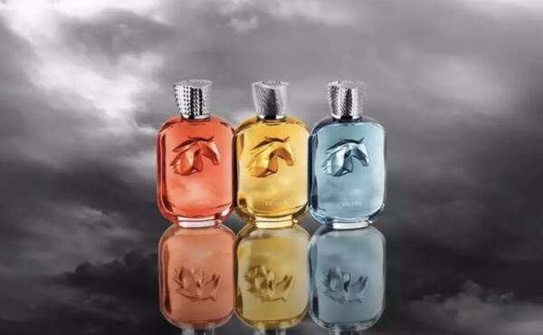 Try the Parfums de Marly Les Extraits Collection—Sample Trio!