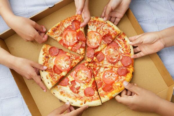 Free Pizza for New Users at Pizza Hut