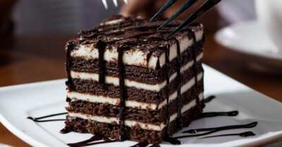 Birthday Perks: FREE Dessert at Olive Garden!