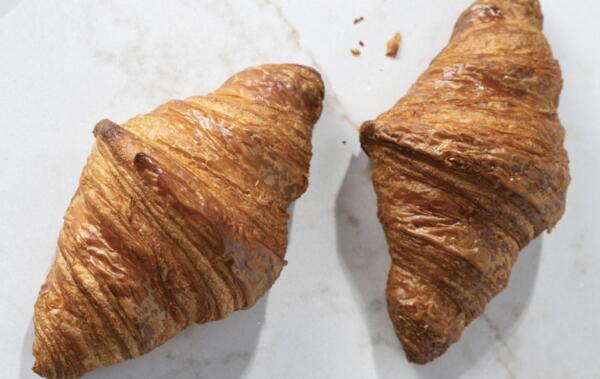Paris Baguette Gives You a FREE Croissant