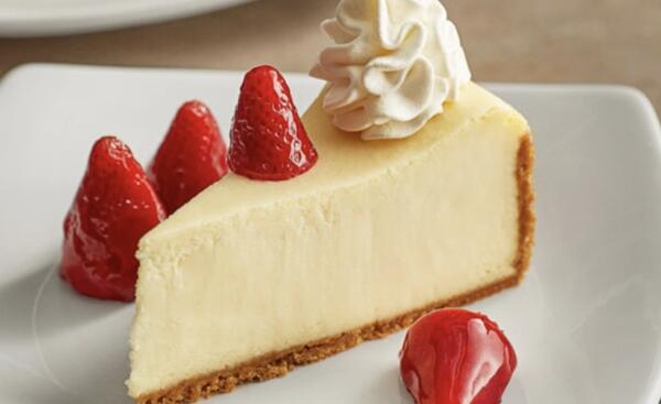 FREE Cheesecake Delight – Only at The Cheesecake Factory