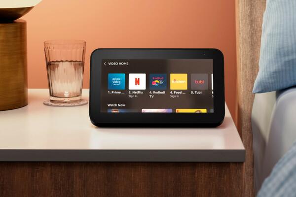 Amazon Echo Show 5  Smart Display with Alexa and 2 MP Camera for ONLY $34.99 